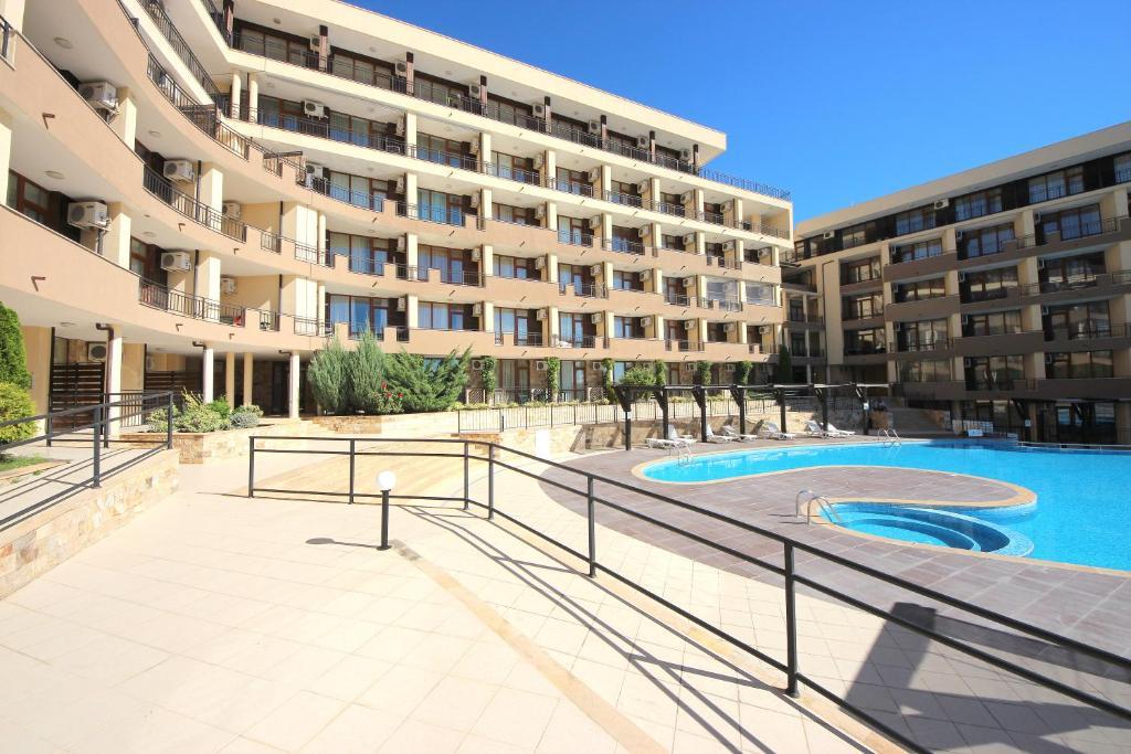 Menada Luxor Apartments スヴェティ・ヴラス エクステリア 写真